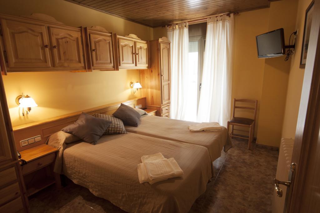 Hotel Sant Roc Camprodon Ngoại thất bức ảnh